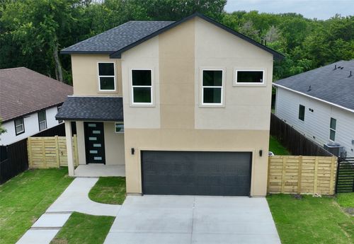 2823 Curvilinear Ct, Dallas, TX, 75227-7238 | Card Image