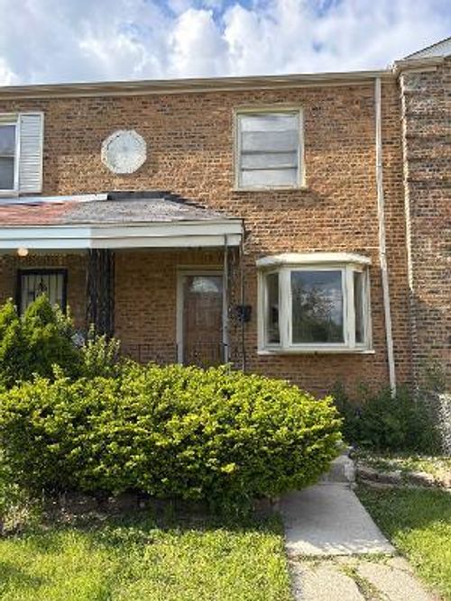 742 E 105th St, Chicago, IL, 60628-3024 | Card Image