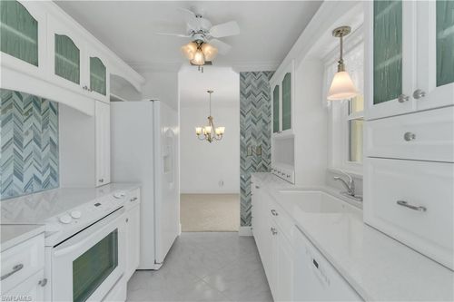 unit-4-8382 Charter Club Cir, FORT MYERS, FL, 33919-2844 | Card Image