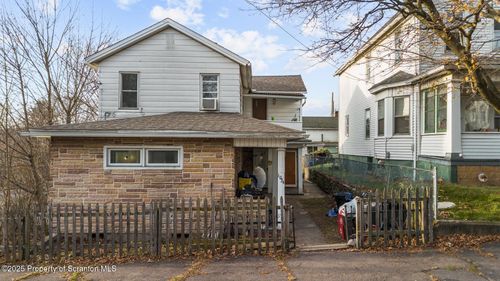 1024 S Webster Ave, Scranton, PA, 18505-4091 | Card Image