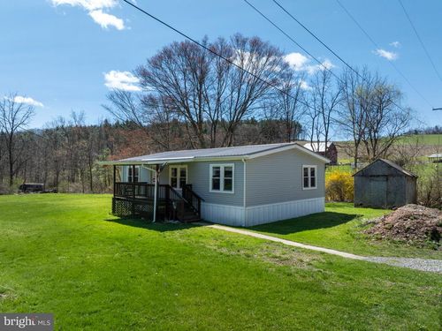282 Circle Rd, BELLEFONTE, PA, 16823-4101 | Card Image