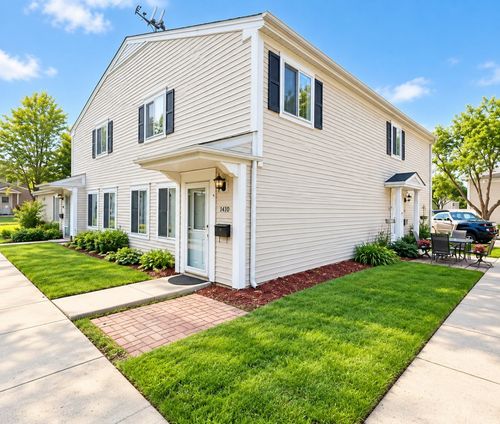 1055-1055 Cove Dr, Prospect Heights, IL, 60070-1902 | Card Image