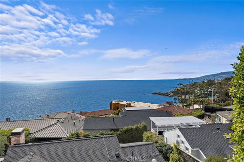 2609 Victoria Dr, Laguna Beach, CA, 92651-3950 | Card Image