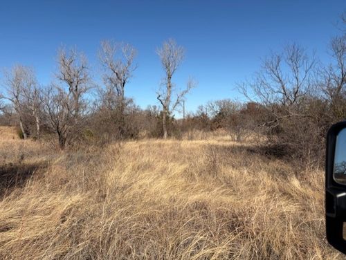 924 Eagles Way, Springtown, TX, 76082-8704 | Card Image