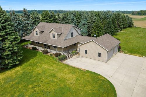 8735 County Highway B Highway, Mishicot, WI, 54241 | Card Image