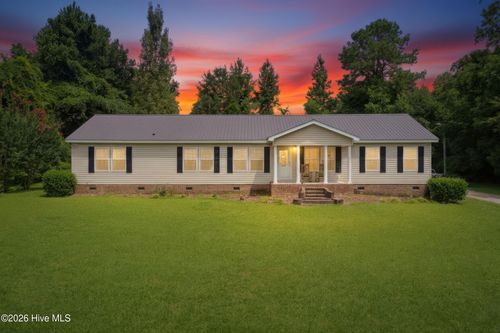 1002 First Ave, Whiteville, NC, 28472-2406 | Card Image