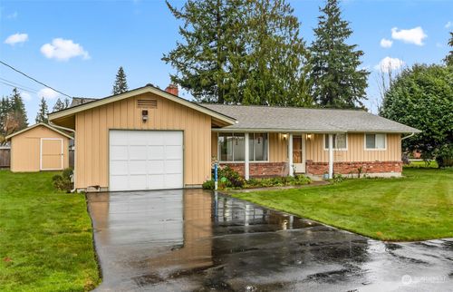 18006 157th Place Se, Monroe, WA, 98272 | Card Image