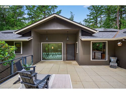 5007 Sw Humphrey Park Rd, Portland, OR, 97221-2343 | Card Image