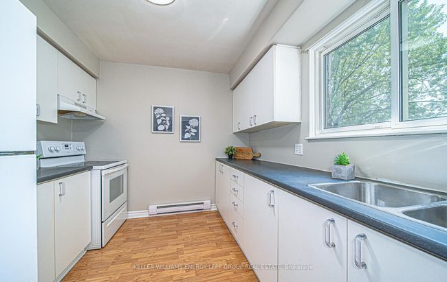 100 Deacon Lane, Condo with 3 bedrooms, 2 bathrooms and 1 parking in Ajax ON | Image 16