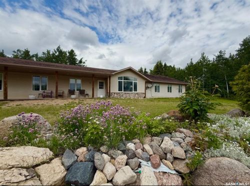 25 Southridge Drive, Christopher Lake, SK, S0J0N0 | Card Image