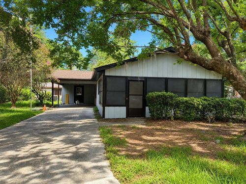 8498 Nw 42nd Cir, Gainesville, FL, 32653-0092 | Card Image