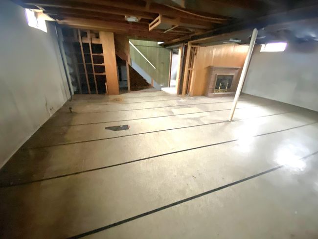 15413 Kennebec St, House other with 3 bedrooms, 1 bathrooms and null parking in Southgate MI | Image 13