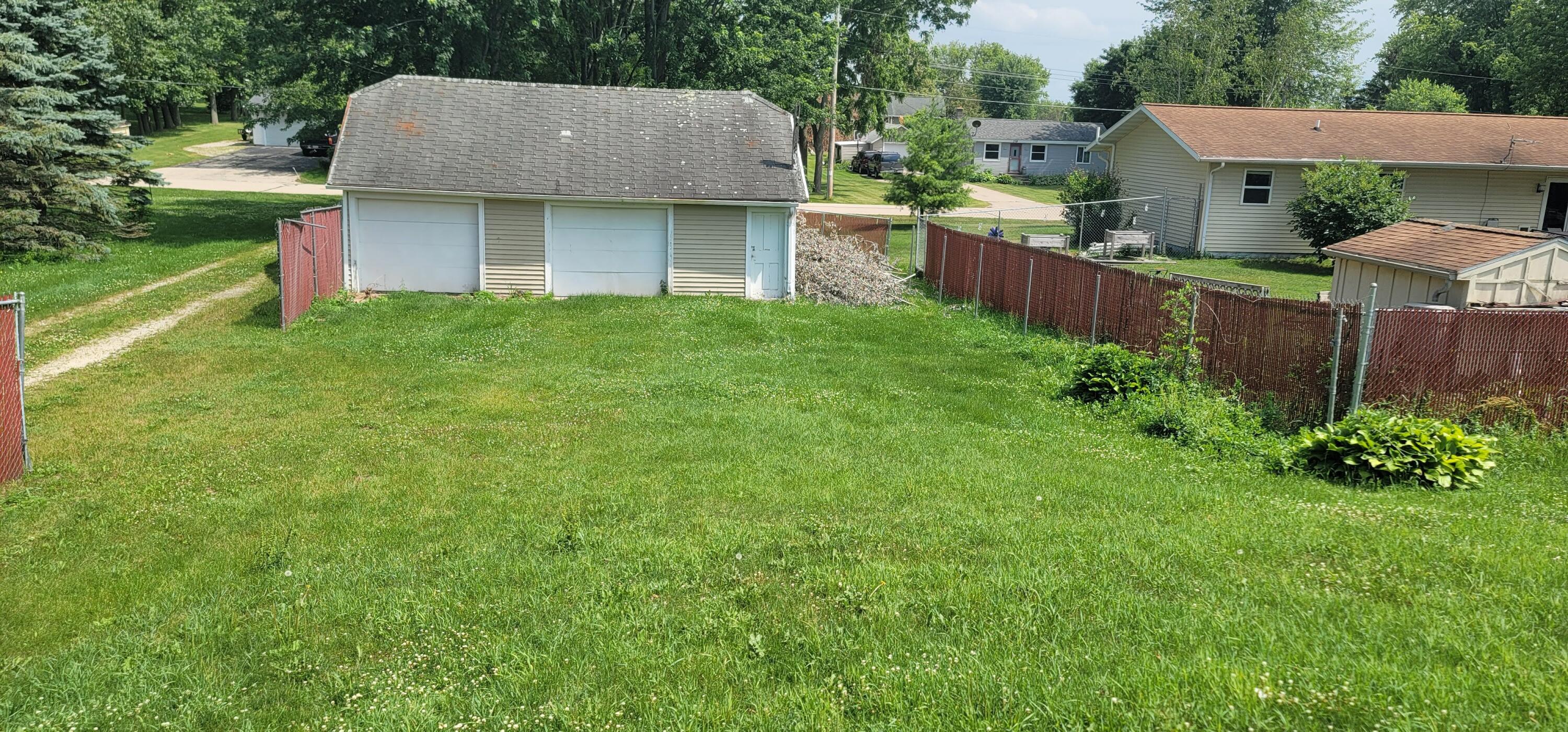 Land in Fox Lake 2