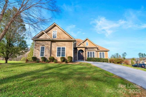160 Fairway Falls Rd, Mills River, NC, 28759-3176 | Card Image