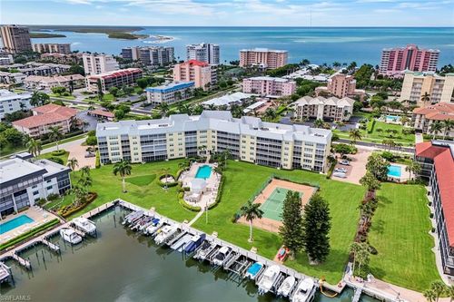 105-1011 Swallow Ave, MARCO ISLAND, FL, 34145-6286 | Card Image