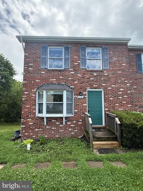 110 Cascade Cir, STEPHENS CITY, VA, 22655-3514 | Card Image