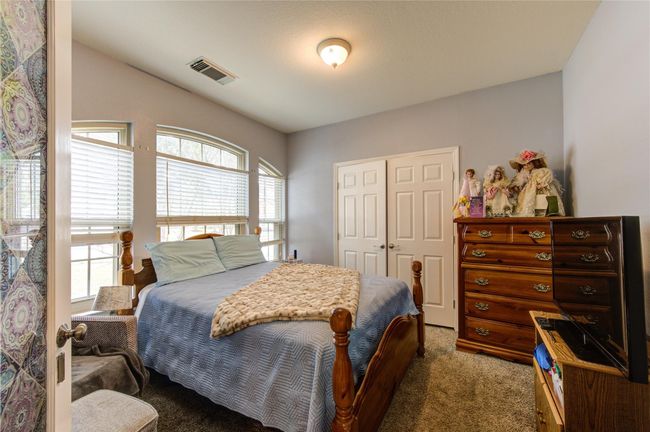 1908 Ivy Arbor Ct, House other with 4 bedrooms, 2 bathrooms and 2 parking in Pearland TX | Image 11