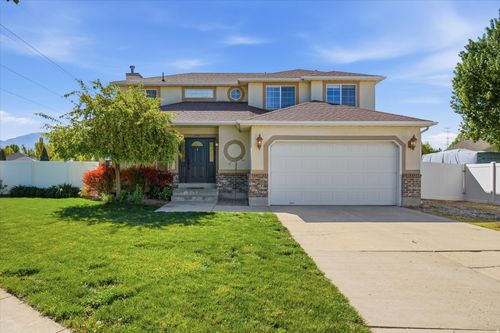 1359 Parkside Ln, Layton, UT, 84041-8145 | Card Image