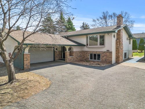 1848 133rd Ln Ne, Ham Lake, MN, 55304-7005 | Card Image