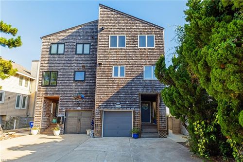 9724 12th View St, Norfolk, VA, 23503-1110 | Card Image
