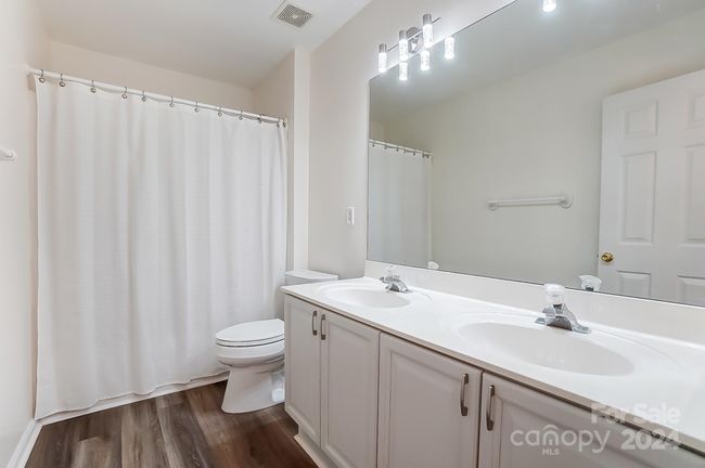 full bath upstairs | Image 21
