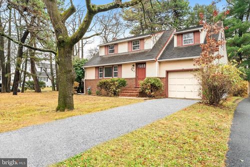 265 Edinburg Rd, Hamilton, NJ, 08619-1713 | Card Image