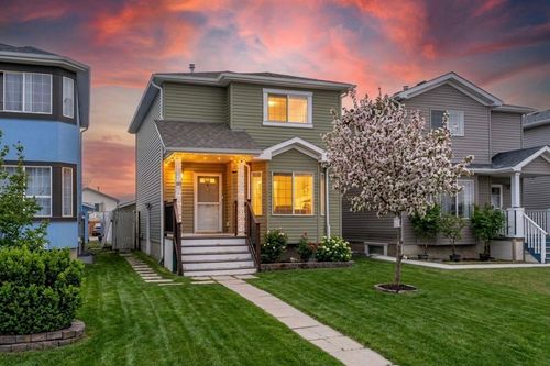 192 Martin Crossing Cres Ne, Calgary, AB, T3J3T1 | Card Image