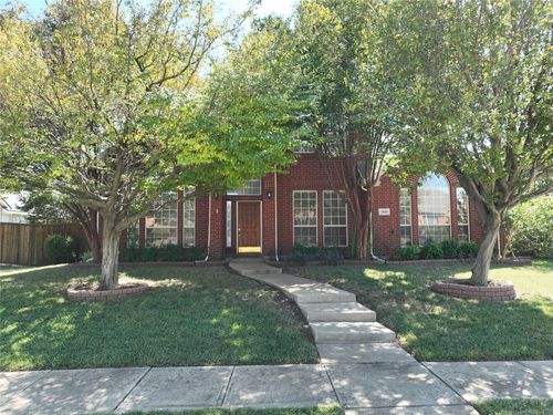 1810 Roundrock Dr, Allen, TX, 75002-4828 | Card Image