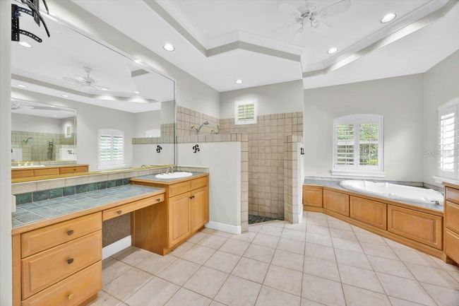 307 Running Wind Ln, House other with 5 bedrooms, 5 bathrooms and null parking in MAITLAND FL | Image 14