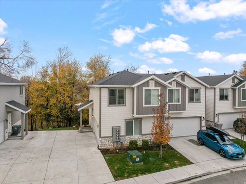 645 Plum Creek Ln, Ogden, UT, 84404-5090 | Card Image