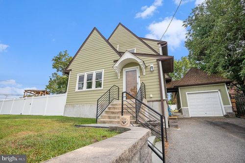 7238 Hollywood Rd, FORT WASHINGTON, PA, 19034-2016 | Card Image