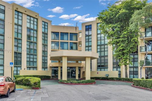226-2-11780 Sw 18th St, Miami, FL, 33175 | Card Image