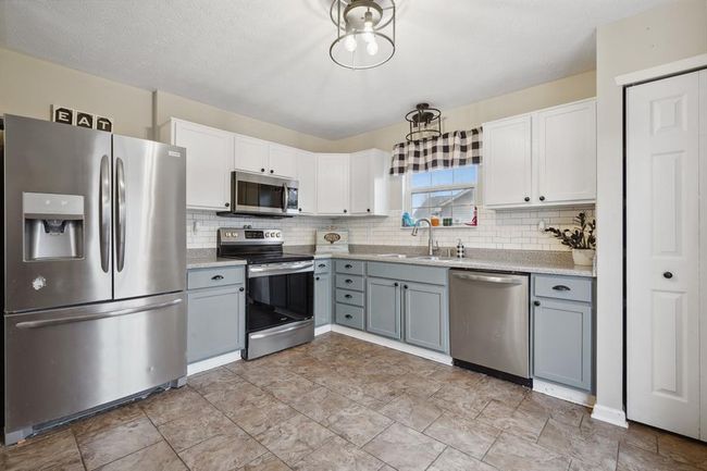 2580 Bluewood Way, House other with 4 bedrooms, 3 bathrooms and null parking in Plainfield IN | Image 23