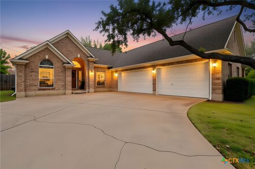 2001 Lacey Oak Cv, Round Rock, TX, 78681-2182 | Card Image