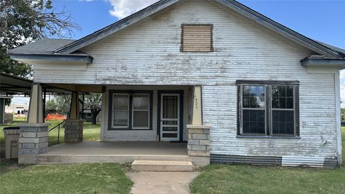 1520 Avenue N, Anson, TX, 79501-5012 | Card Image