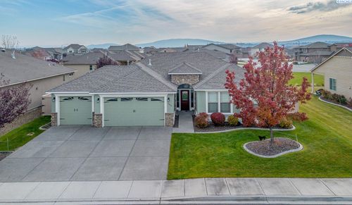 2825 Copperbutte Street, Richland, WA, 99354 | Card Image