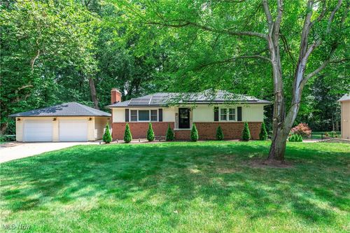 1035 N Quarry Rd, Amherst, OH, 44001-9602 | Card Image