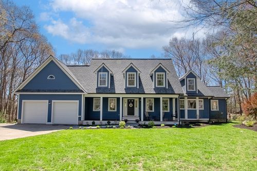 38 Goodnow Ln, Framingham, MA, 01702-5505 | Card Image