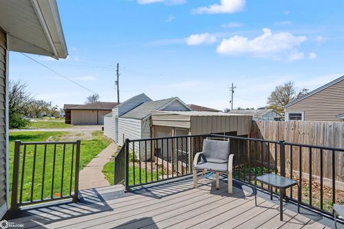 106 N 2nd St, Montezuma, IA, 50171-7762 | Card Image