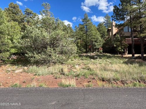 17615 S Mustang Rd, Munds Park, AZ, 86017-1275 | Card Image