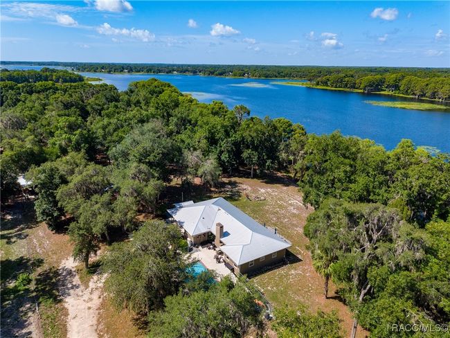 5870 N Briarcliff Ter, House other with 3 bedrooms, 3 bathrooms and 2 parking in Hernando FL | Image 55