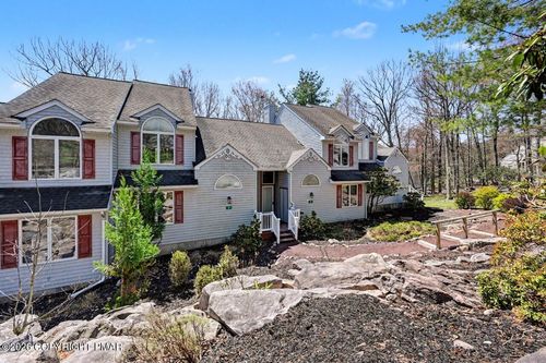 5 Beachwood Ct, Lake Harmony, PA, 18624 | Card Image