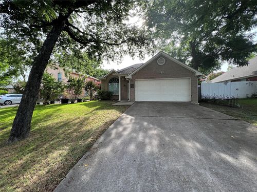 913 S Kentucky St, Mckinney, TX, 75069-5333 | Card Image