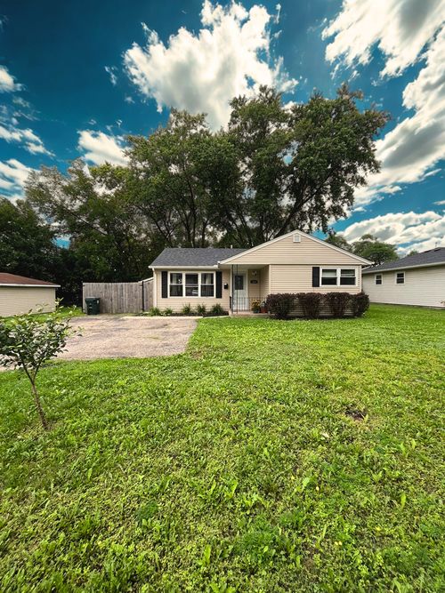 3603 Kirchoff Rd, Rolling Meadows, IL, 60008-2401 | Card Image