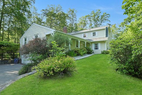 30 Cottonwood Ln, Briarcliff Manor, NY, 10510-2106 | Card Image