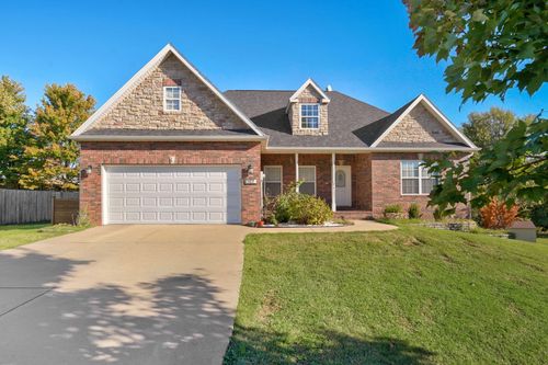 2127 N Williamsburg Ln, Ozark, MO, 65721-6017 | Card Image