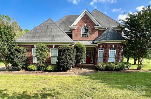 9721 Arlington Oaks Dr, Mint Hill, NC, 28227-7968 | Card Image