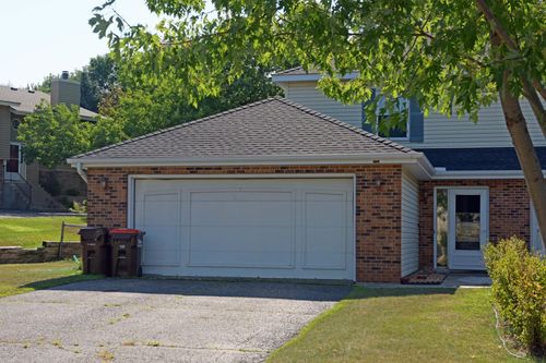 6781 Sherwood Rd, Woodbury, MN, 55125-2462 | Card Image