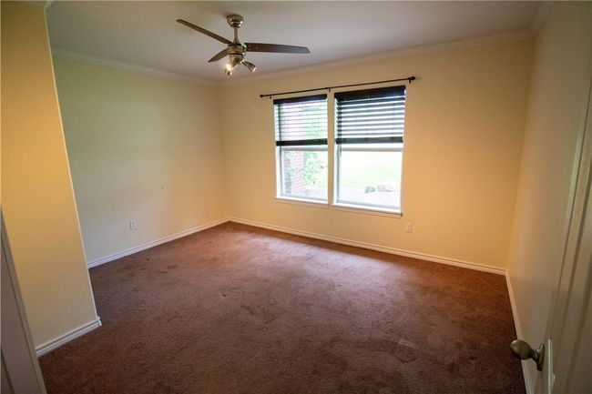 125 Red Bird Rdg, House other with 4 bedrooms, 3 bathrooms and null parking in Beeville TX | Image 19