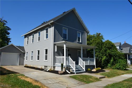 129 Hamilton St, Bellevue, OH, 44811-1308 | Card Image